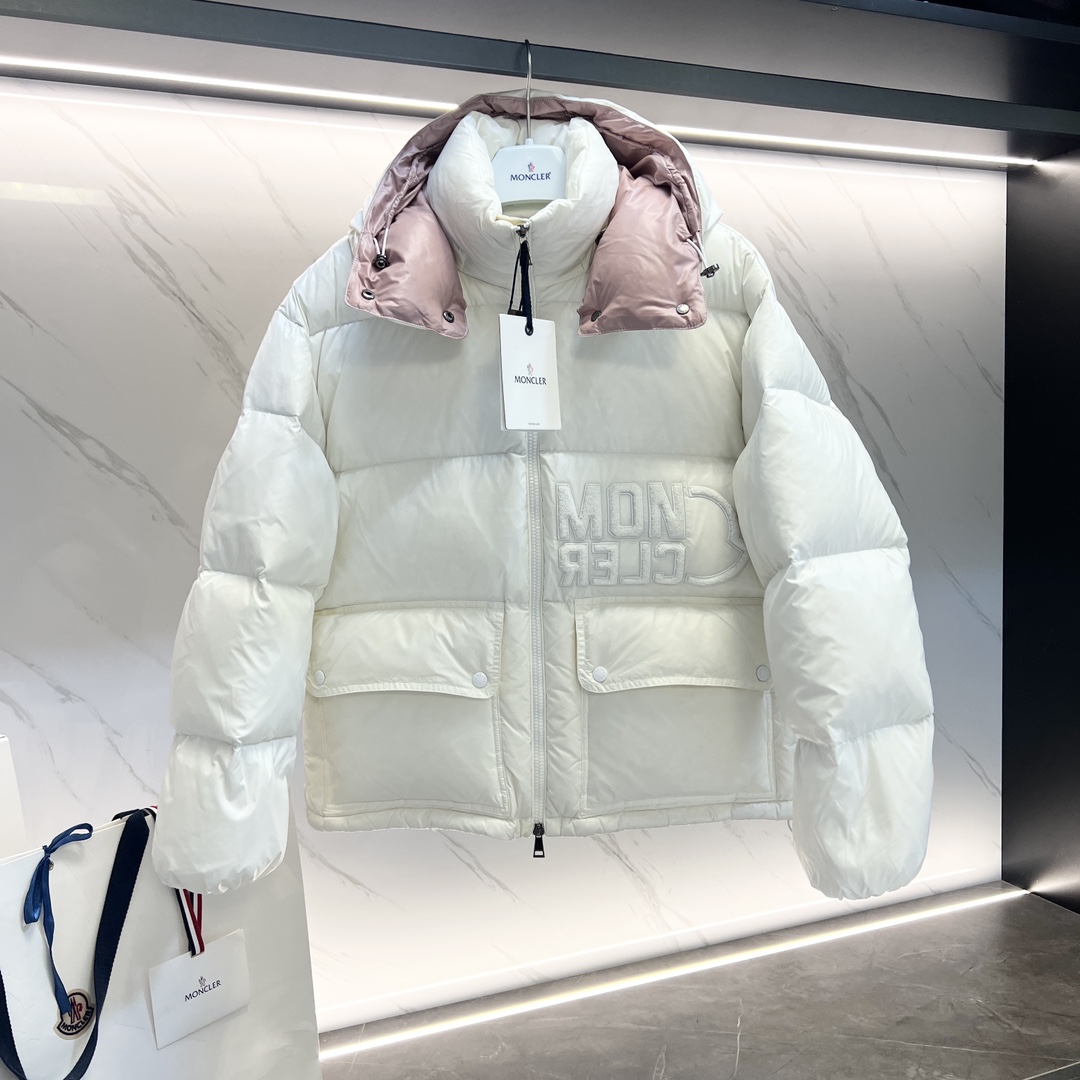 Moncler Abbaye Knitwear