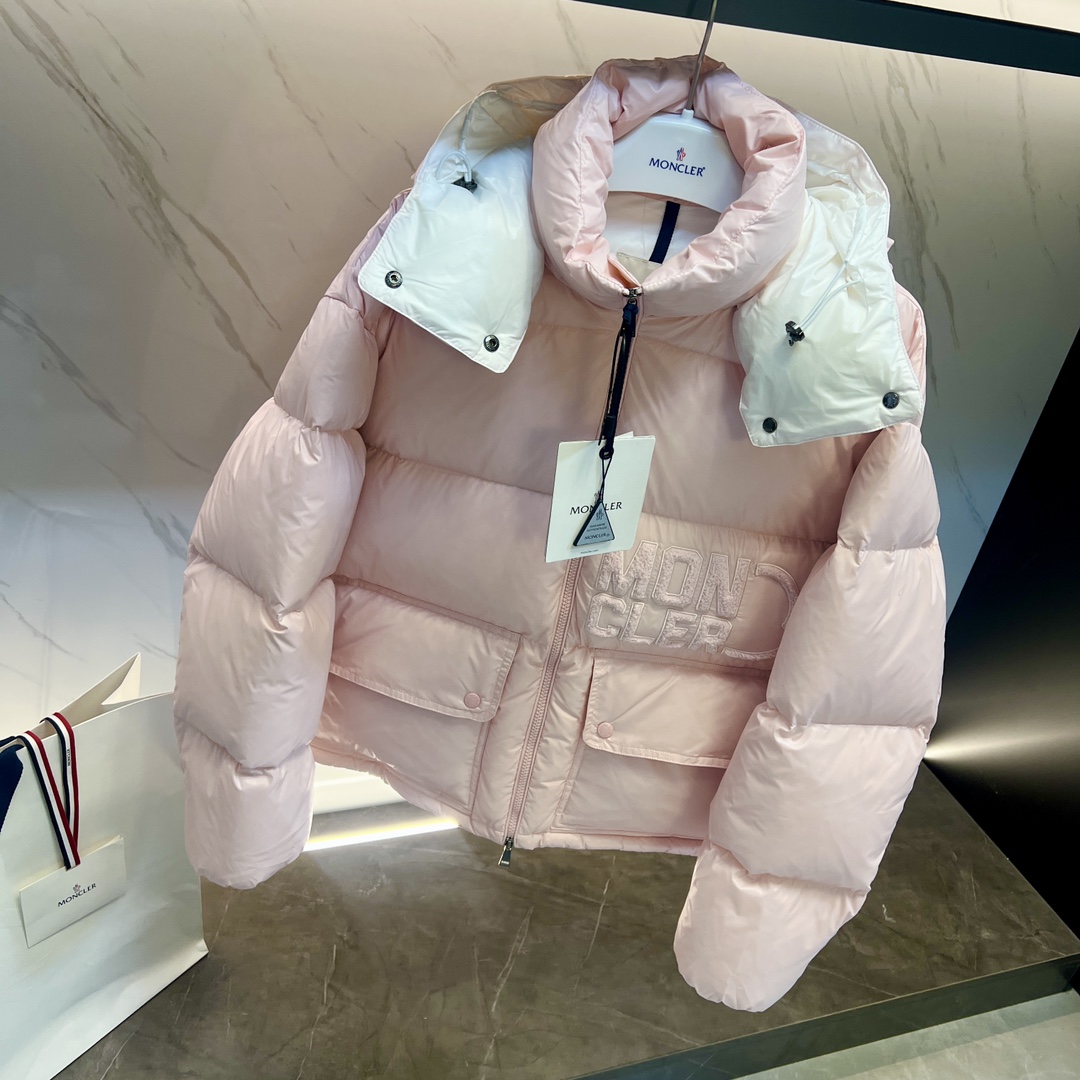 Moncler Abbaye Knitwear