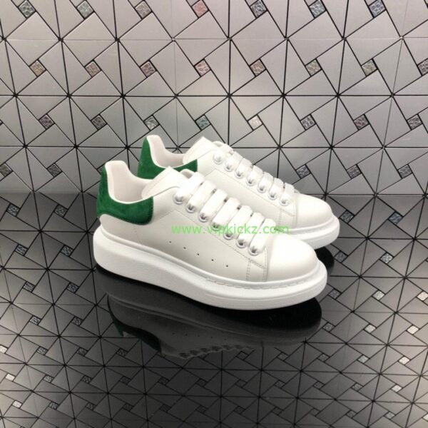Alexander McQueen Sneakers – AMCQ1024