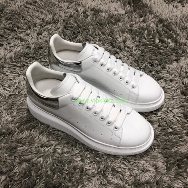 Alexander McQueen Sneakers – AMCQ1026