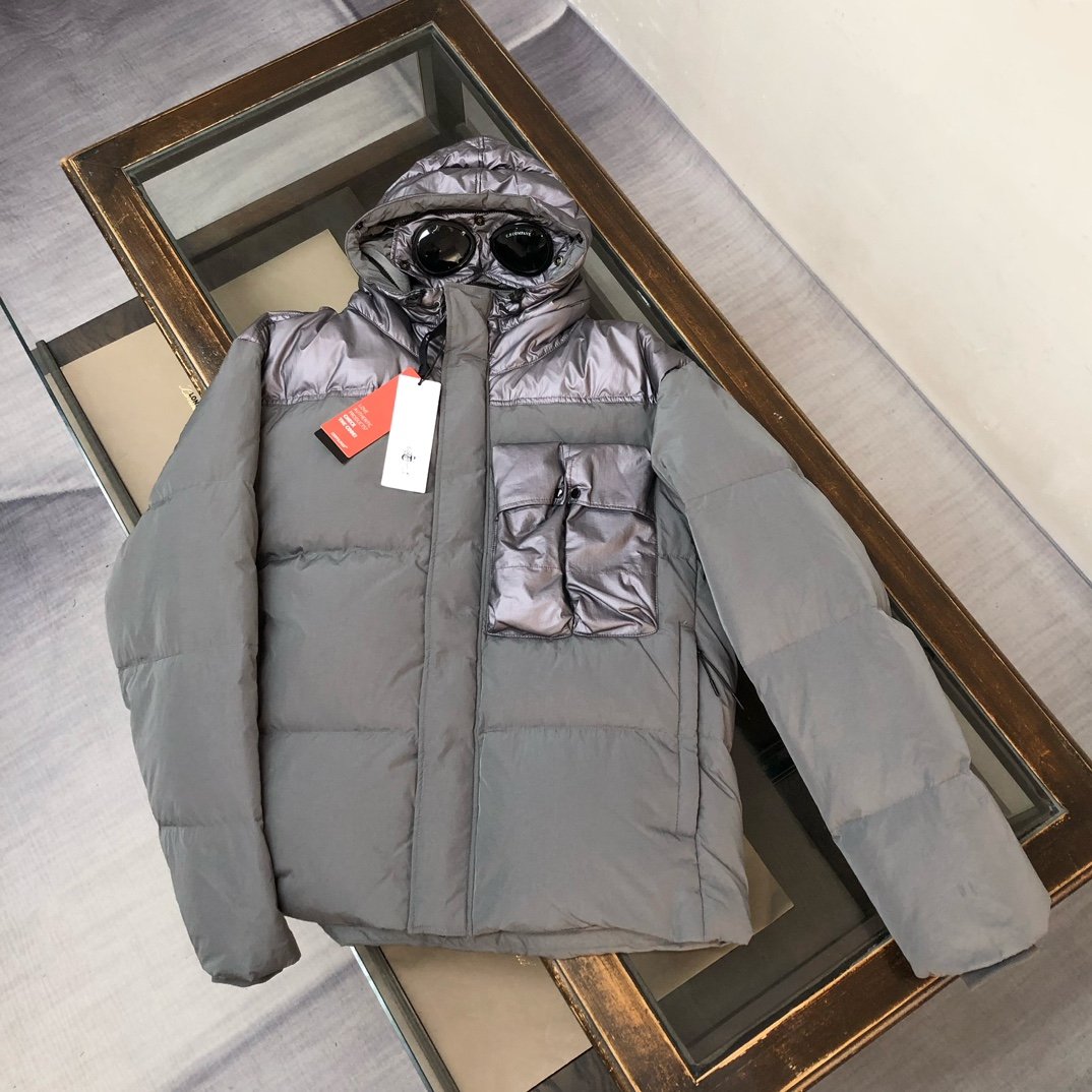 C.P. Company Down Jacket – TGA-M-1514E208019F