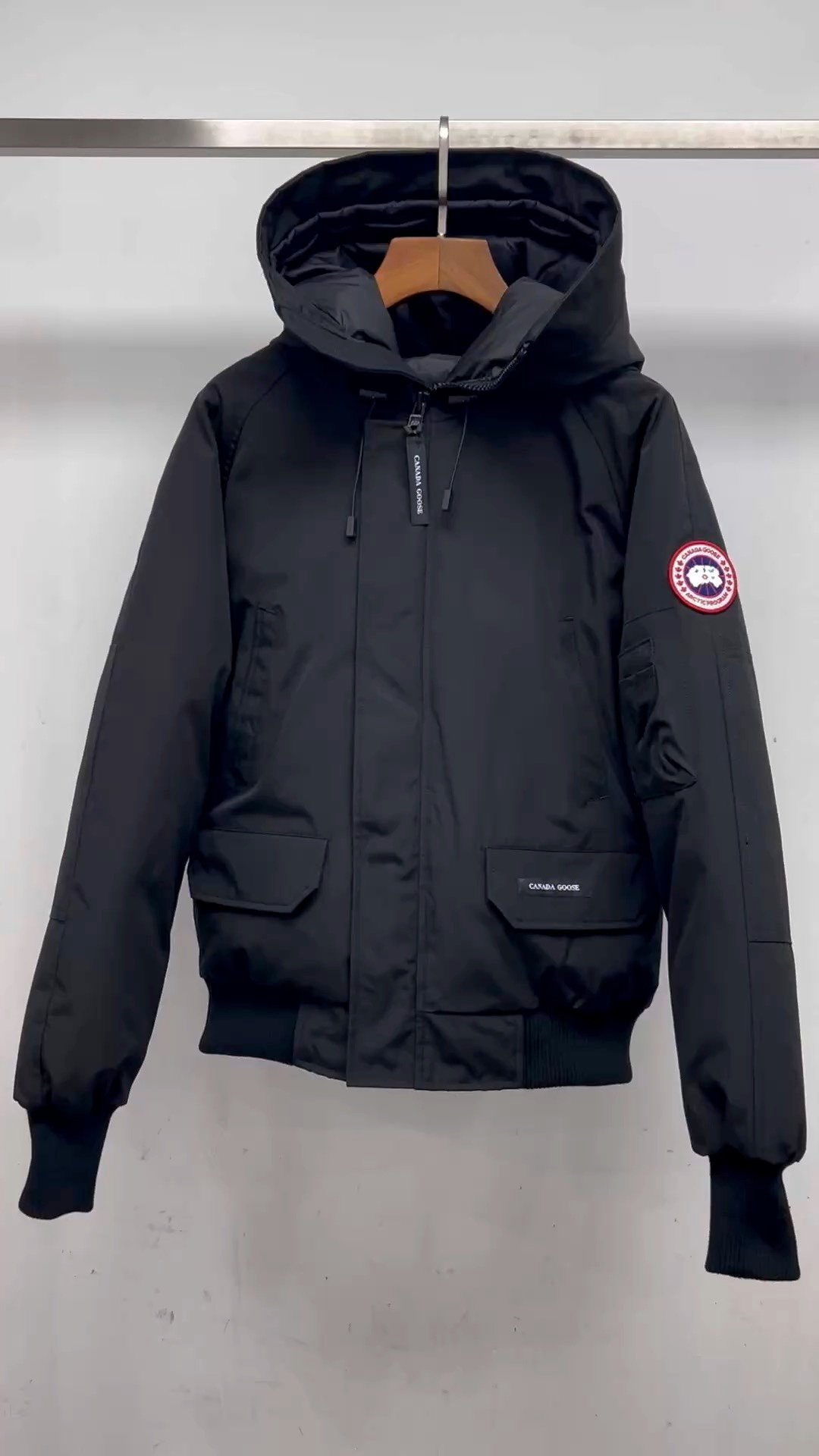 Canada Goose Chilliwack Bomber Jacket – TGA-M-468CE9F9A6BC