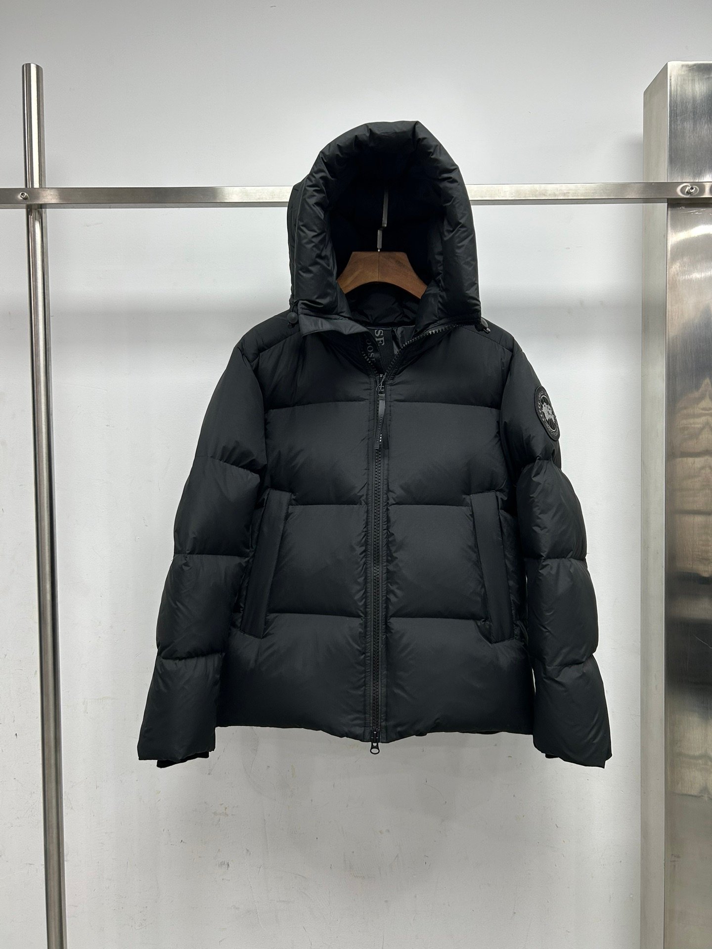 Canada Goose Crofton Down Jacket – TGA-M-8EC8B2AC76AE