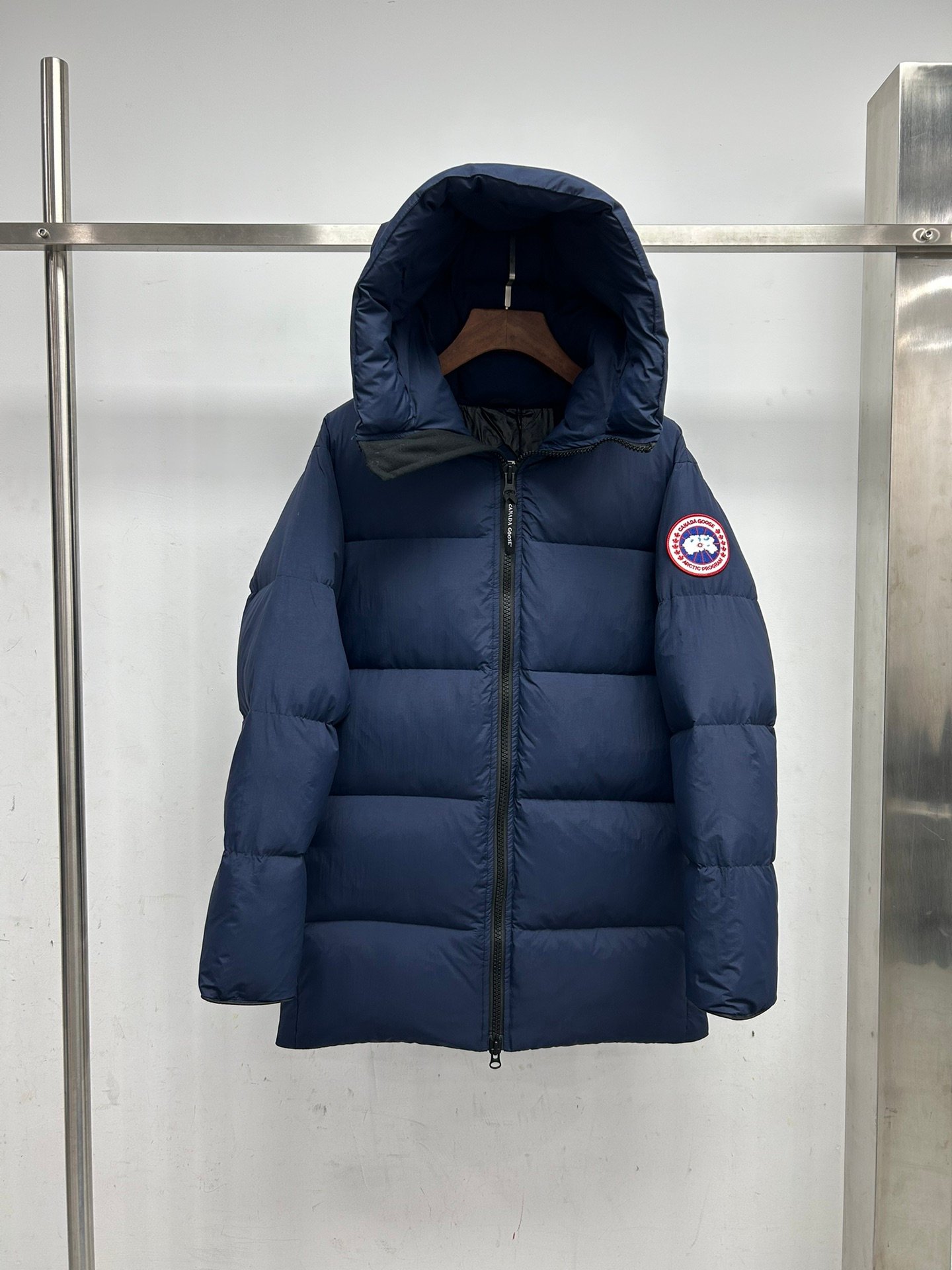 Canada Goose Lawrence Down Jacket – TGA-M-B9CABC777E8E