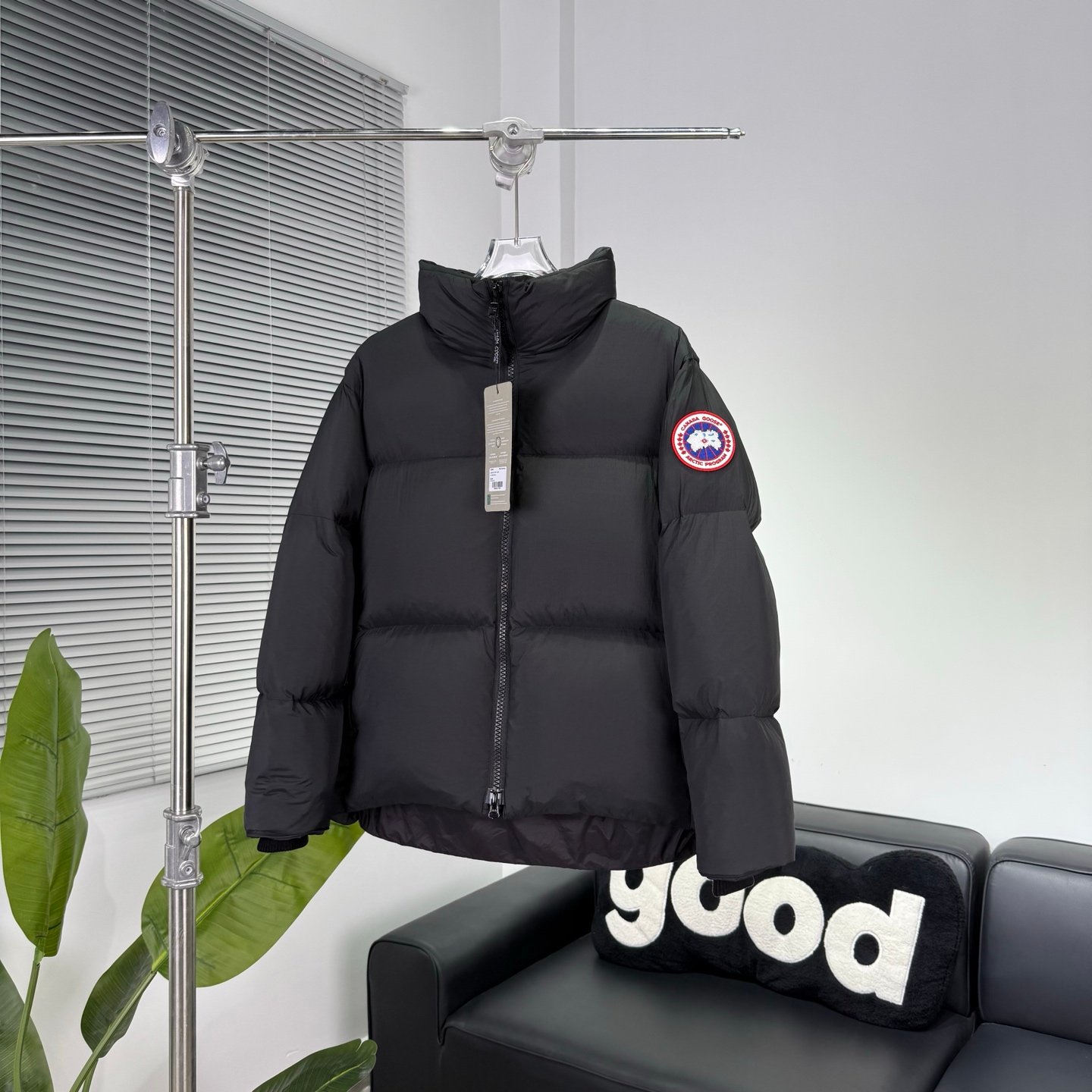 Canada Goose LAWRENCE Down Jacket – TGA-M-CF3CCB96475A
