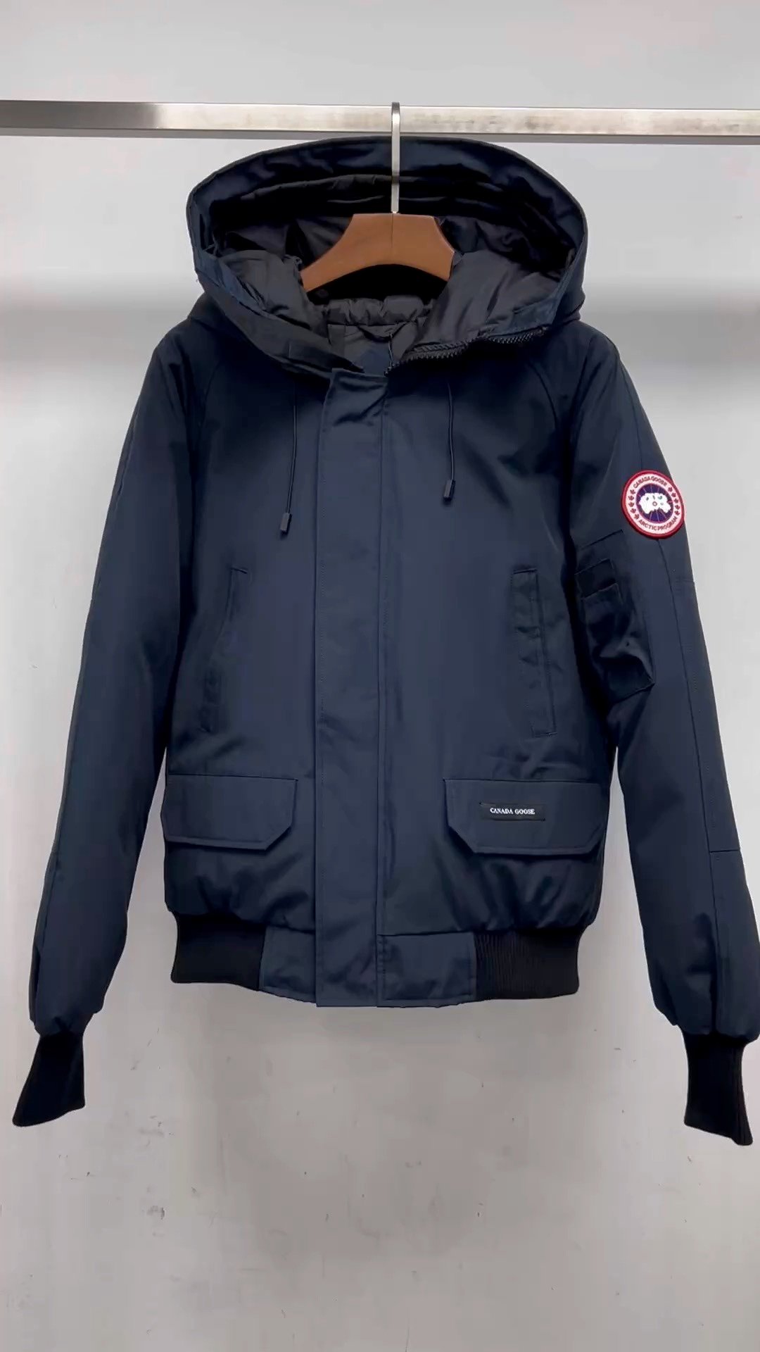 Canada Goose Chilliwack Bomber Jacket – TGA-M-F3F640F5B3F6