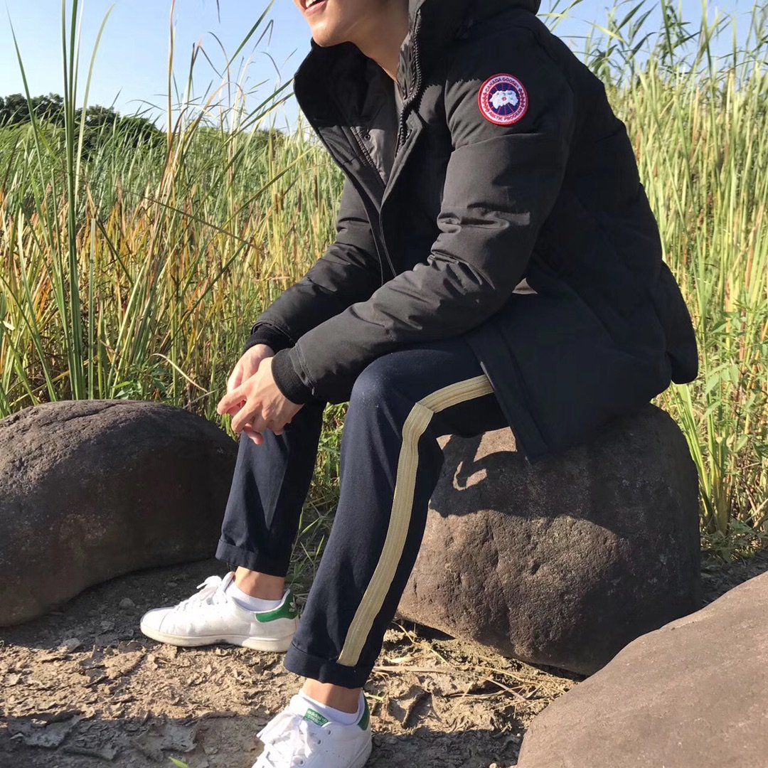 Canada Goose Official website image – TGA-M-F74709D646EF